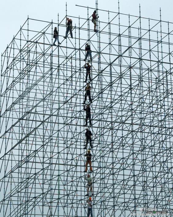 鋼管腳手架的架構有哪些質量要求？